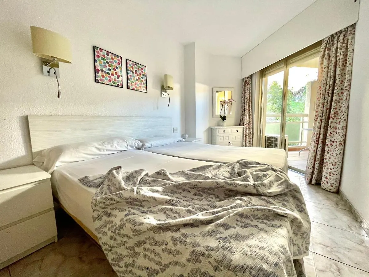 Apartamentos Apal Chinasol Almunecar Spain